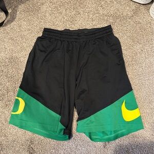 Nike Oregon Elite Shorts - size XL